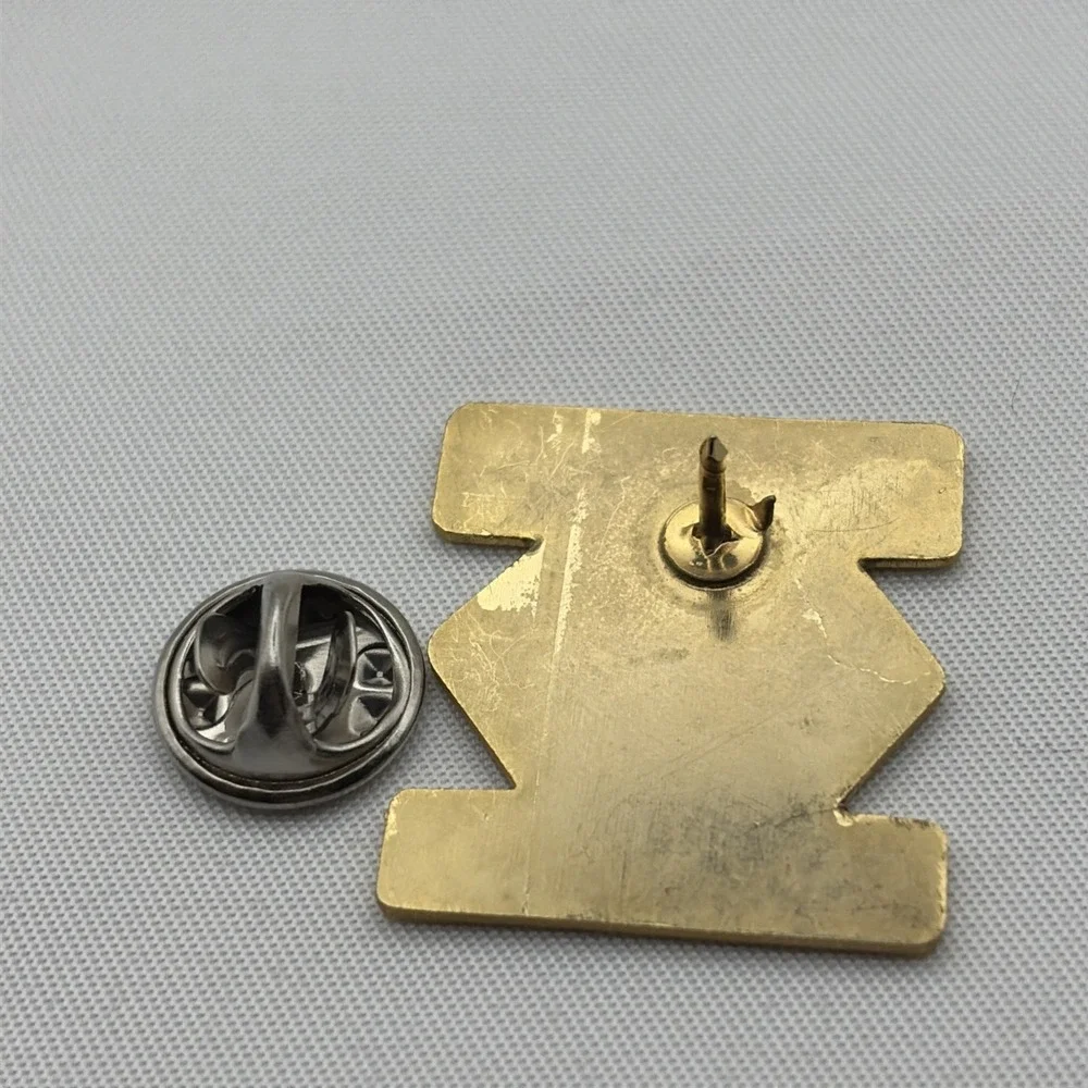 1997 ASA Women's Major Fast Pitch National Championship Phoenix AZ Lapel Hat Pin